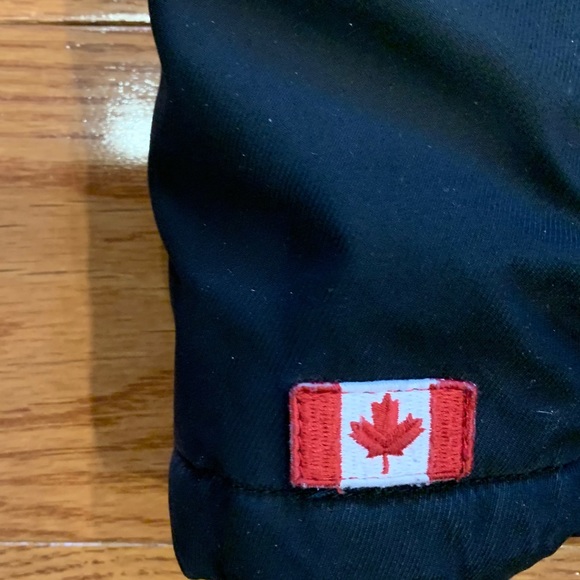 Aritzia Vancouver 2010 Olympics parka - Picture 6 of 8